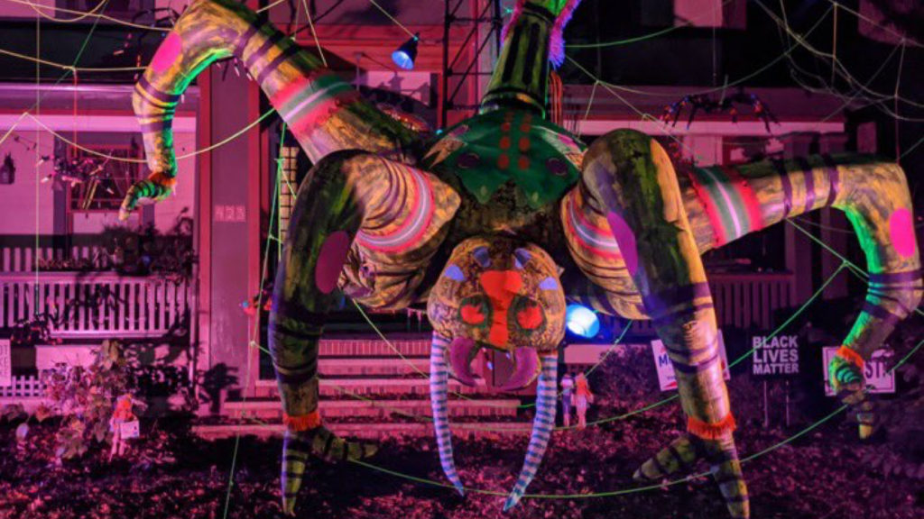 Spider Rave House House With A Huge Animatronic Spider Wins This Year's Best Halloween ...